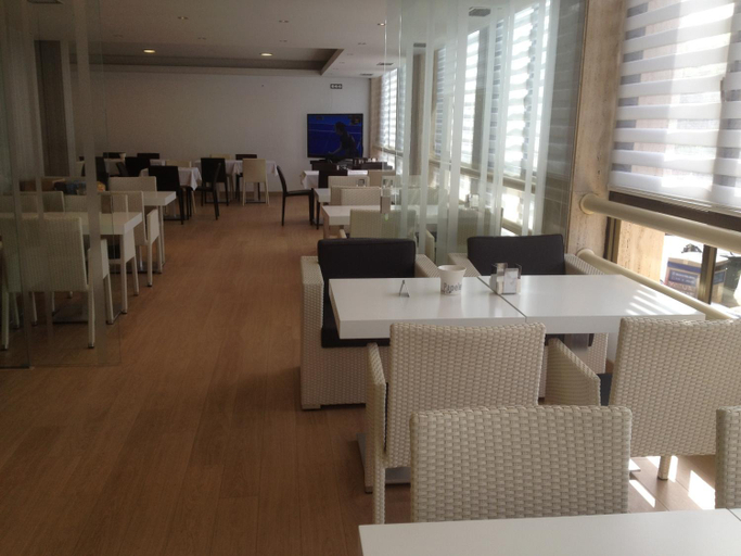 Food & Drinks 5, Apartahotel Aguadulce, Almería