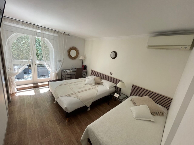 Bedroom 3, Hotel Ulysse Montpellier Centre, Hérault