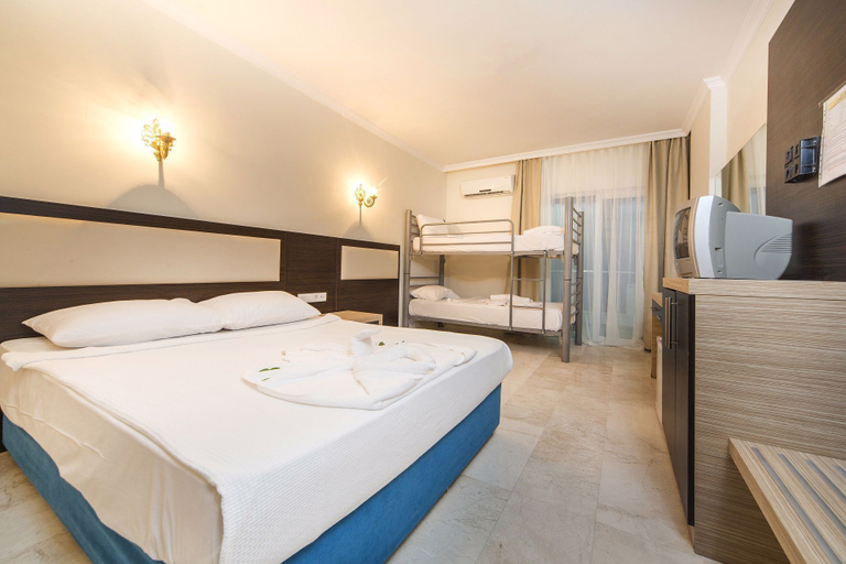 Bedroom 5, Club Sun Paradise Hotel, Alanya