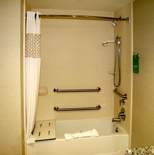 Bathroom 4