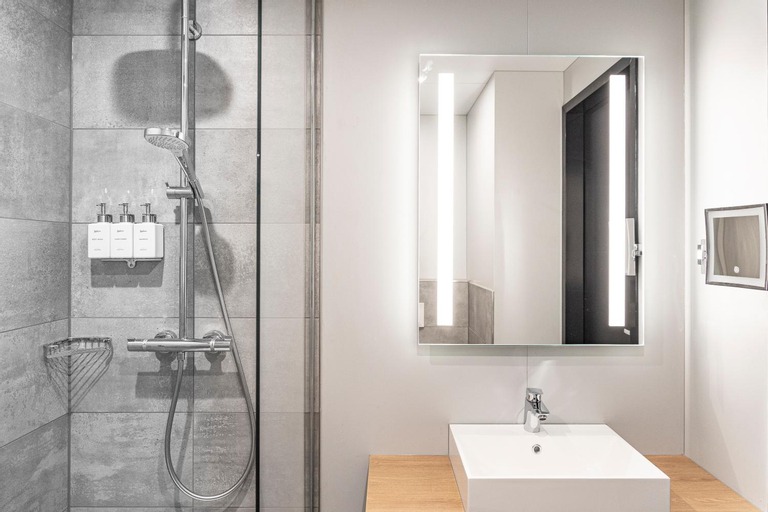 Bathroom 5