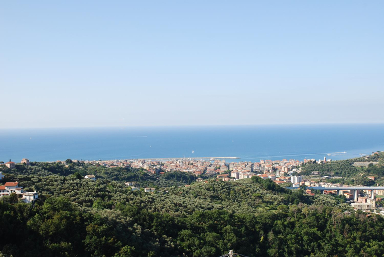 Others 5, Villa Rocca Leivi, Genova