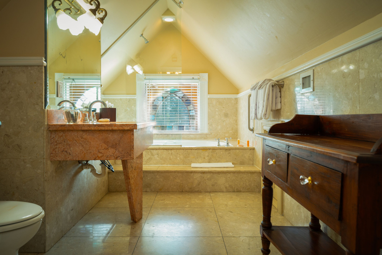 Bathroom 4, Southernmost House - Adult Exclusive, Monroe