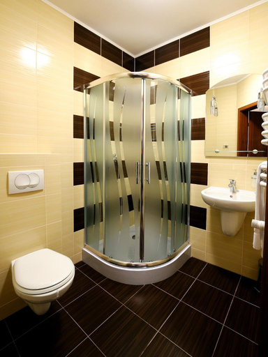 Bathroom 2, HOTEL NIAGARA, Konin
