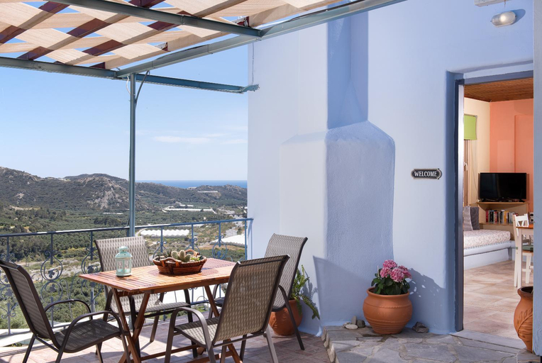 Others 4, Sarakinas Residences, Crete