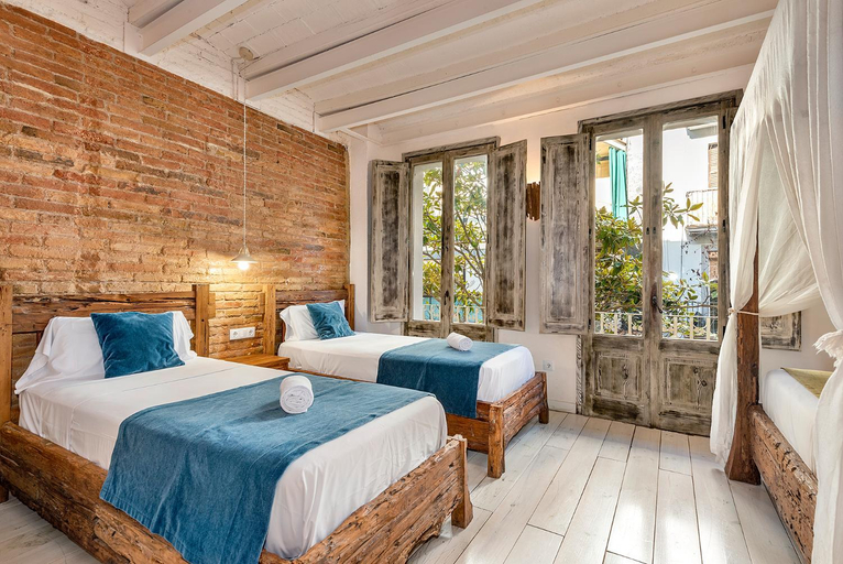 Bedroom 2, La Bodega Suites, Barcelona