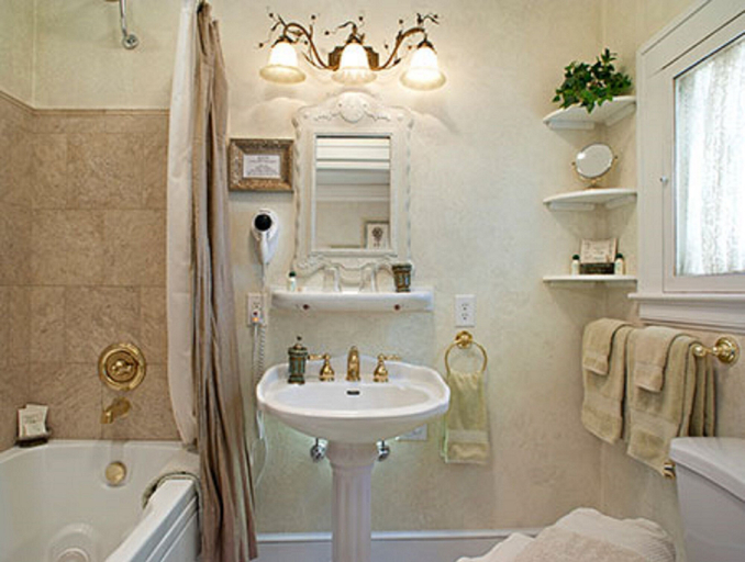 Bathroom 4, Abbington Green Bed & Breakfast Inn, Buncombe