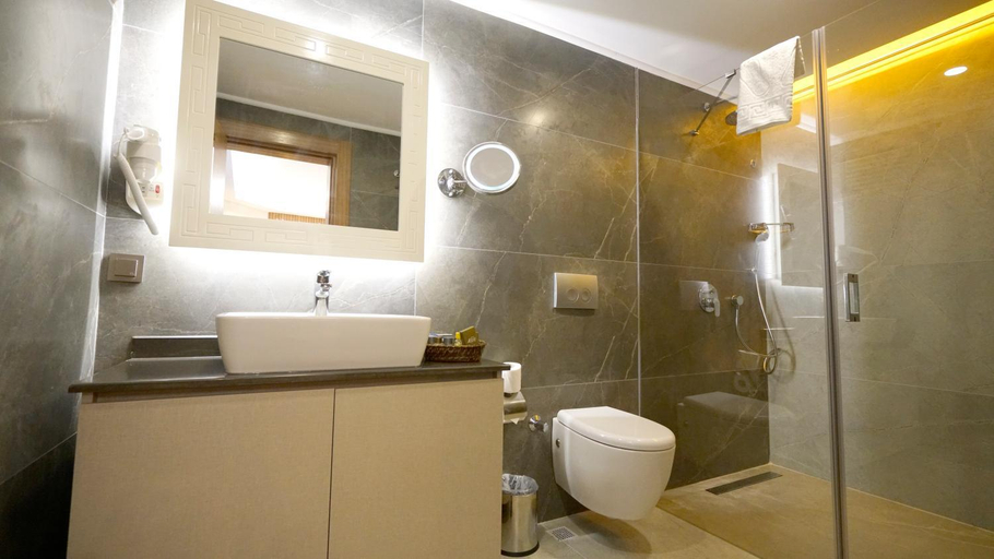 Bathroom 3, Green Beyza Hotel, Antalya
