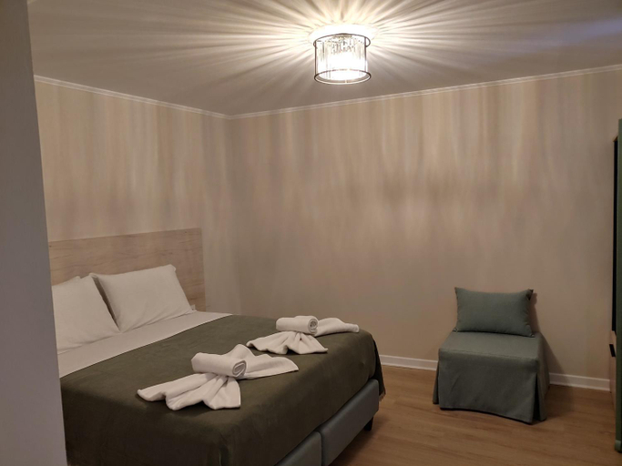 Bedroom 4, Saint George Hotel Parga, Epirus