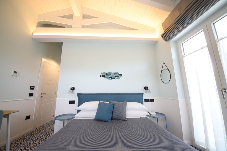 Bedroom 3, Tenuta Bellelli, Salerno