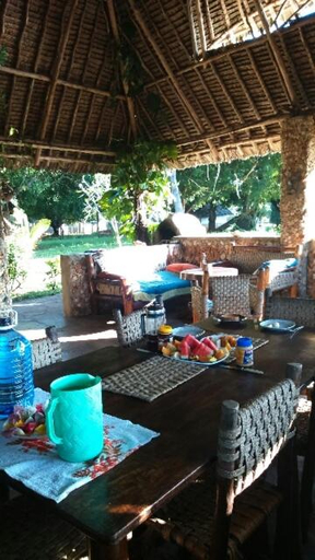 Food & Drinks 3, Mango Lodge Msambweni, Msambweni