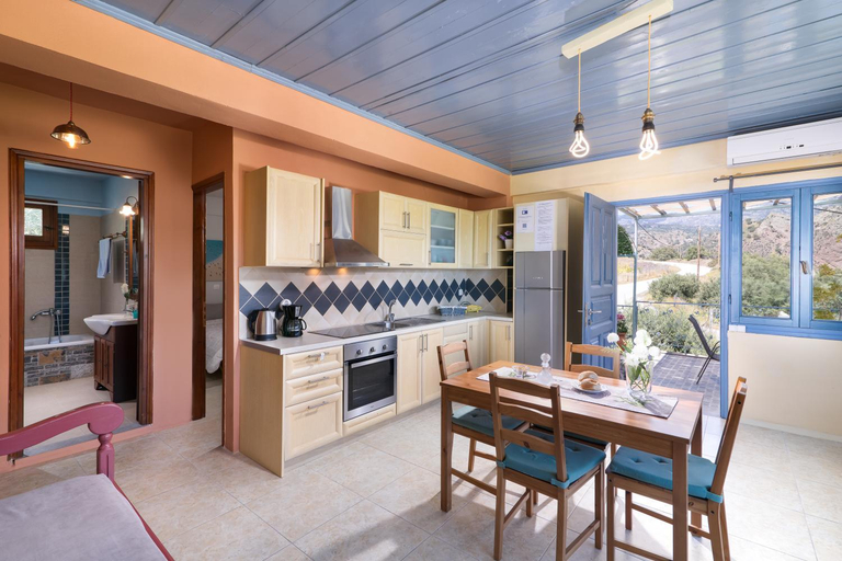 Food & Drinks, Sarakinas Residences, Crete