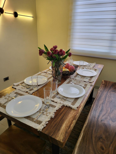 Others 5, Luxury 3BR Villa near SM Batangas City with Pool, Batangas City