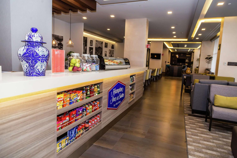Food & Drinks 5, Hampton Inn & Suites by Hilton Puebla, Ocoyucan