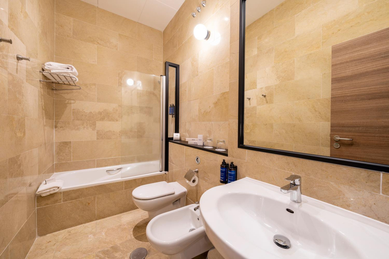 Bathroom 5, Iberik Gran Balneario de Guitiriz, Lugo
