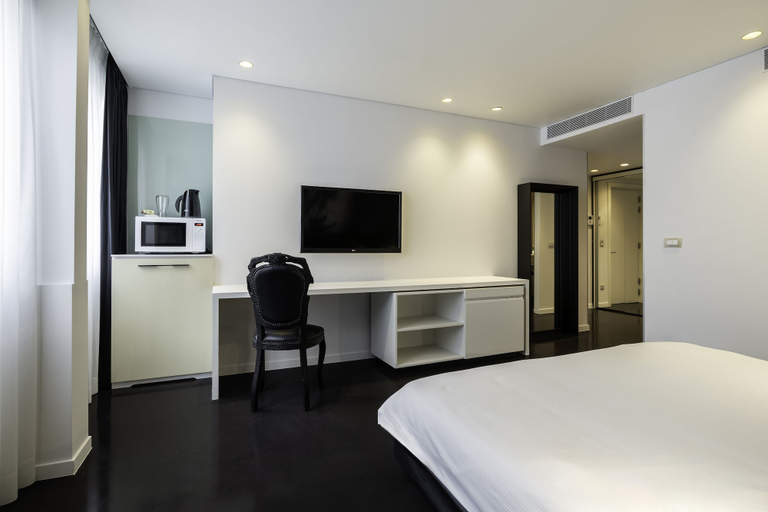 Bedroom 4, B-aparthotel Regent, Bruxelles