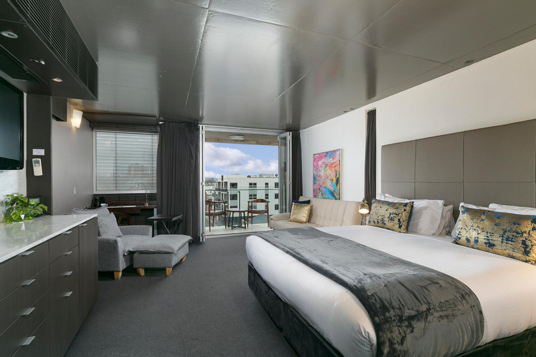 Bedroom 12
