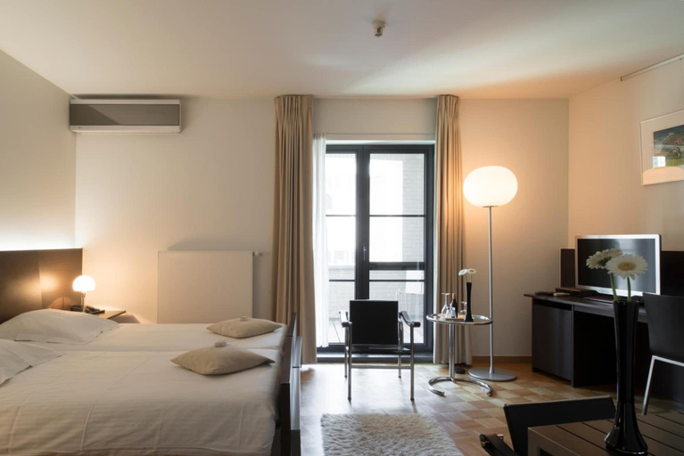 Bedroom 3, Hotel Verlooy, Antwerpen