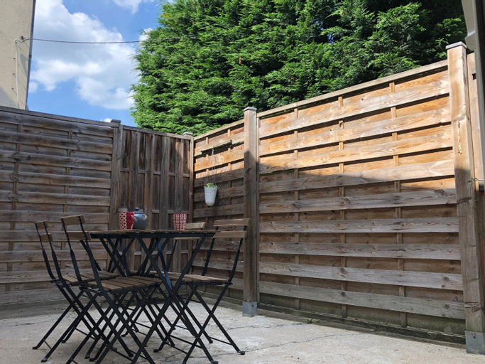 Others 1, T2 style cottage - Veranda & Terrasse exterieure, Indre-et-Loire
