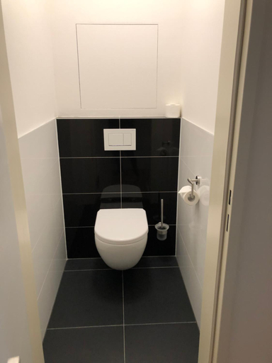 Bathroom 3, Apartment DOWNTOWN, Brno