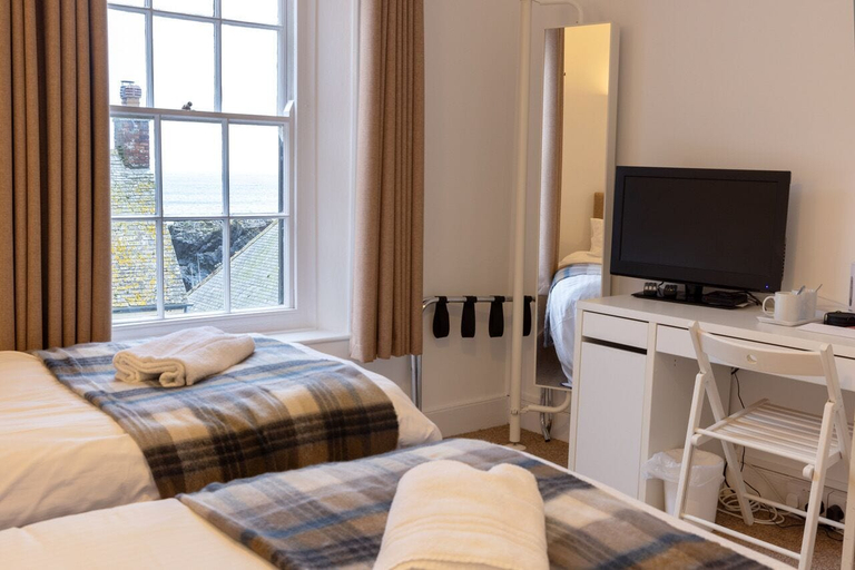 Bedroom 3, Cadgwith Cove Inn, Cornwall