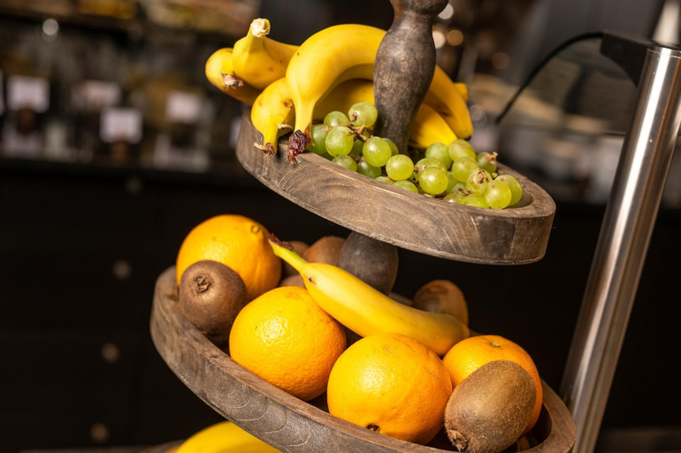Food & Drinks 7