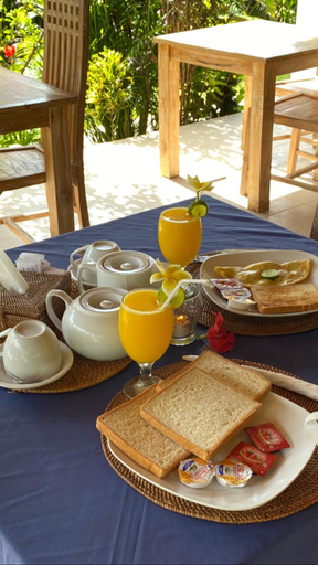 Food & Drinks 4, The Niti Hut's Lembongan RedPartner, Klungkung
