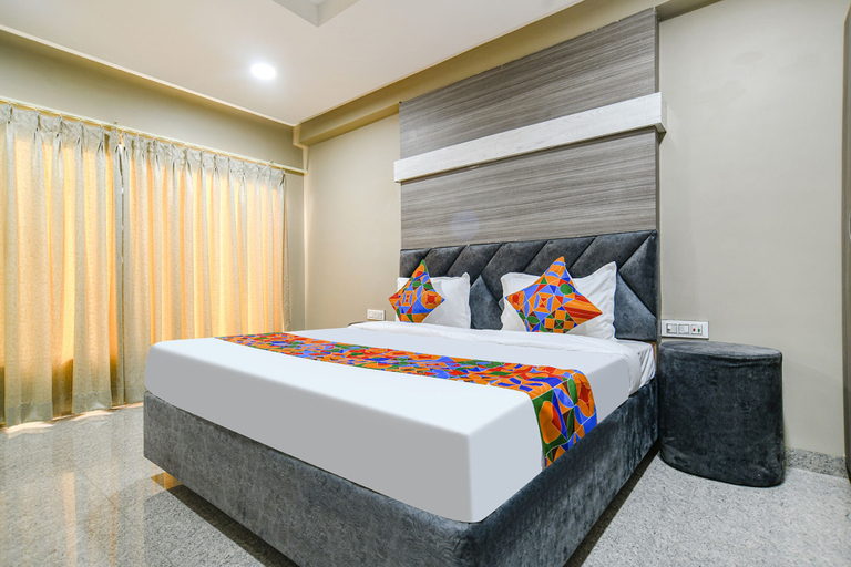 Bedroom 2, Fabhotel Classic Inn, Indore