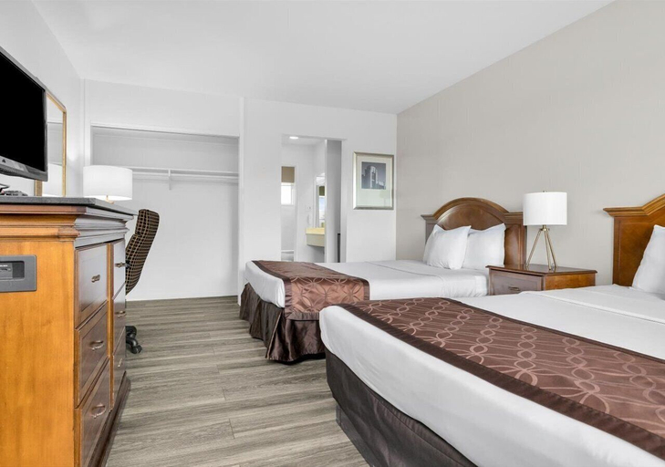 Bedroom 3, Motel 6 San Francisco, CA – Great Highway, San Francisco
