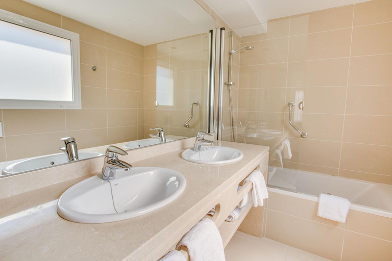 Bathroom 5, Hotel Eden Soller, Baleares