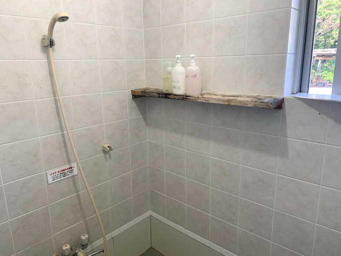 Bathroom 3, Pension Sea Friend, Tokashiki
