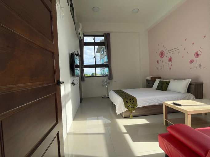 Others 5, Dandelion Manor, Yilan