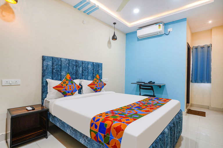 Bedroom 3, Fabhotel Grand Broholic, Hyderabad
