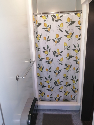 Bathroom 4, The Duke Hostel, Grey