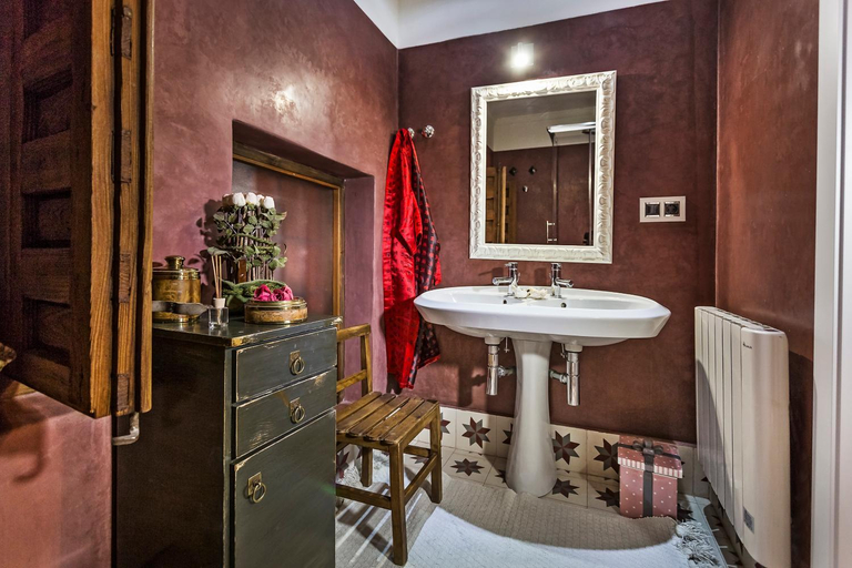 Bathroom 3, Casa Palacio Rincon de la Catedral, Toledo