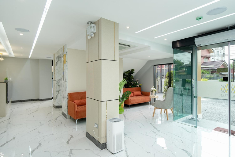 Public Area 2, The Riski Hotel @ Bangphlat Station, Bang Plad