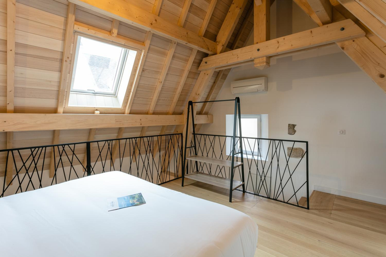 Others 5, LE PETIT MOULIN, Lot