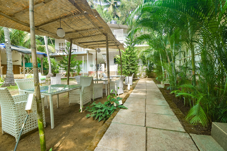 Food & Drinks 5, Fabhotel La Volga, North Goa
