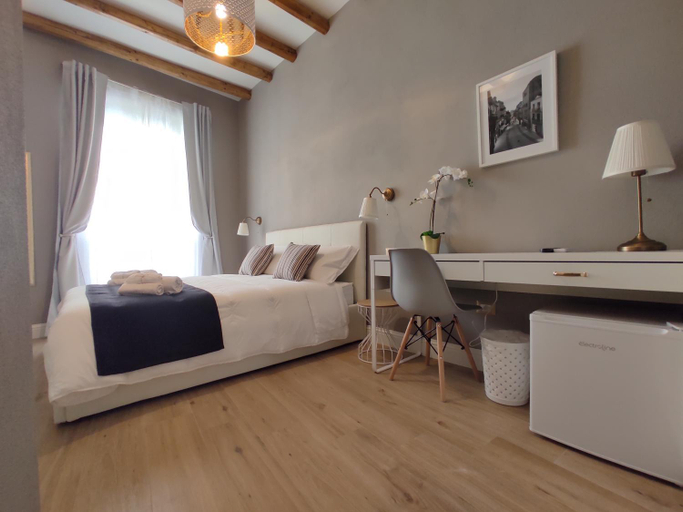 Others 2, Manno Rooms Affittacamere, Cagliari