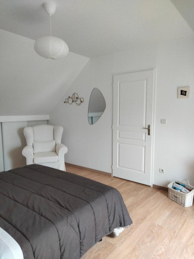 Others 4, St Germain, Orne