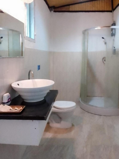 Bathroom 4, Chareena Garden, Muang Satun