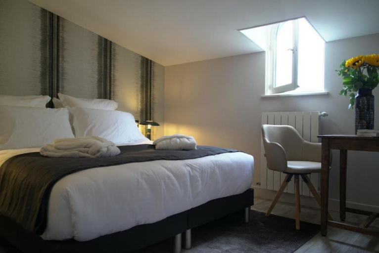 Bedroom 3, Villa D'Eaux, Calvados