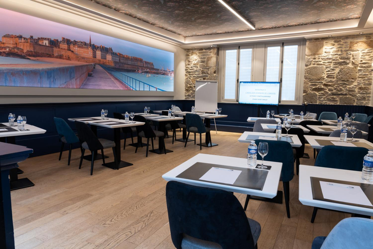 Food & Drinks 5, Hotel De L'univers, Ille-et-Vilaine