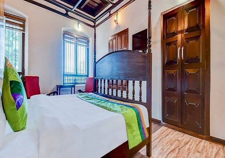 Bedroom 2, AVVA Hotels, Ernakulam