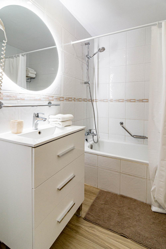 Bathroom 2, Riviera del Mar by Alfresco Stays, Málaga
