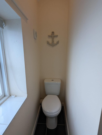 Bathroom 3, 1 Bed Adore Cottage - Bwthyn Bach Addawol, Flintshire