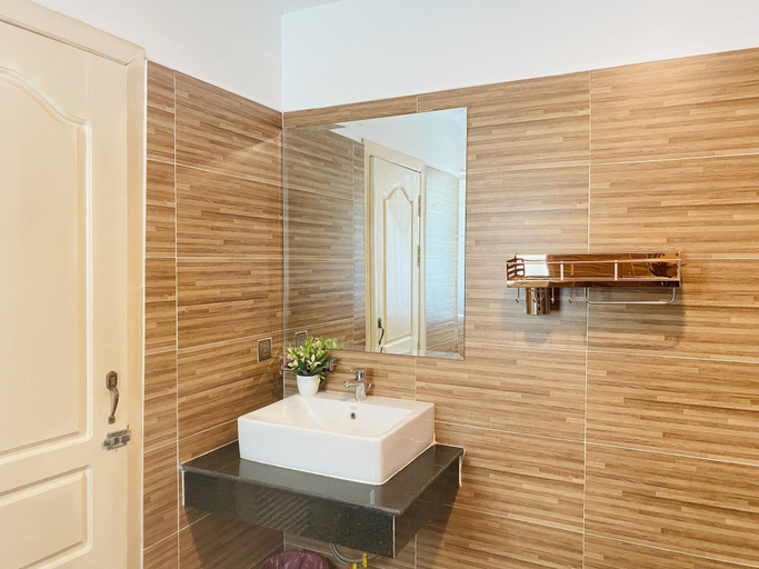 Bathroom 4, Ananphada Boutique, Siem Reap