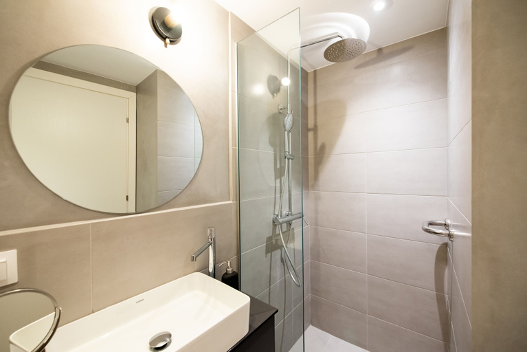 Bathroom 3, Room Garden, Central Macedonia