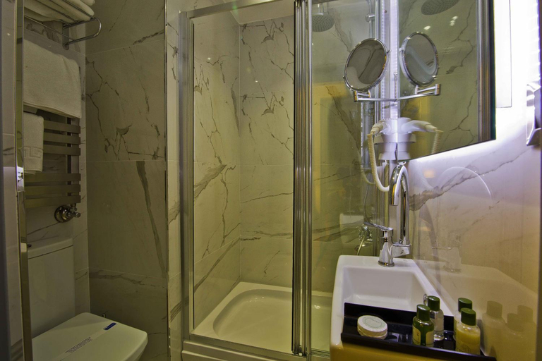 Bathroom 3, No2 Hotel By Sukru, Adalar