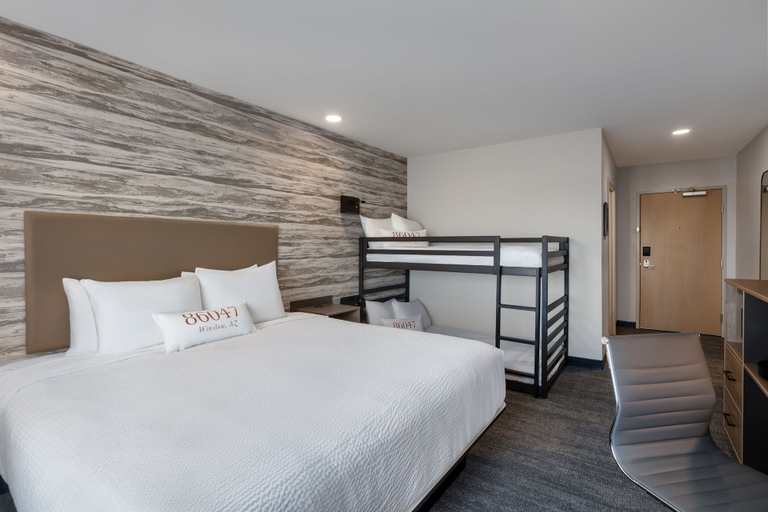 Bedroom 3, The Winslow – Winslow, AZ, Navajo
